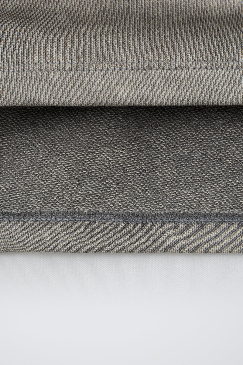 Gris