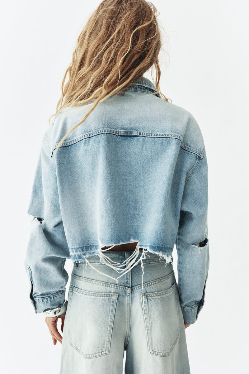 Bleu clair