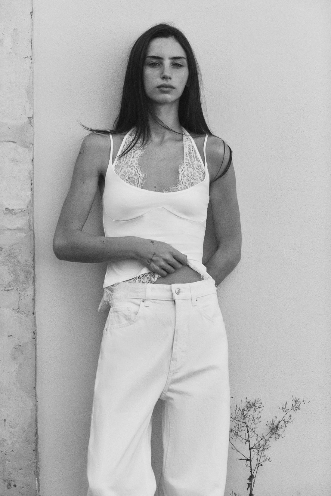TOP HALTER BIMATIÈRE EN DENTELLE