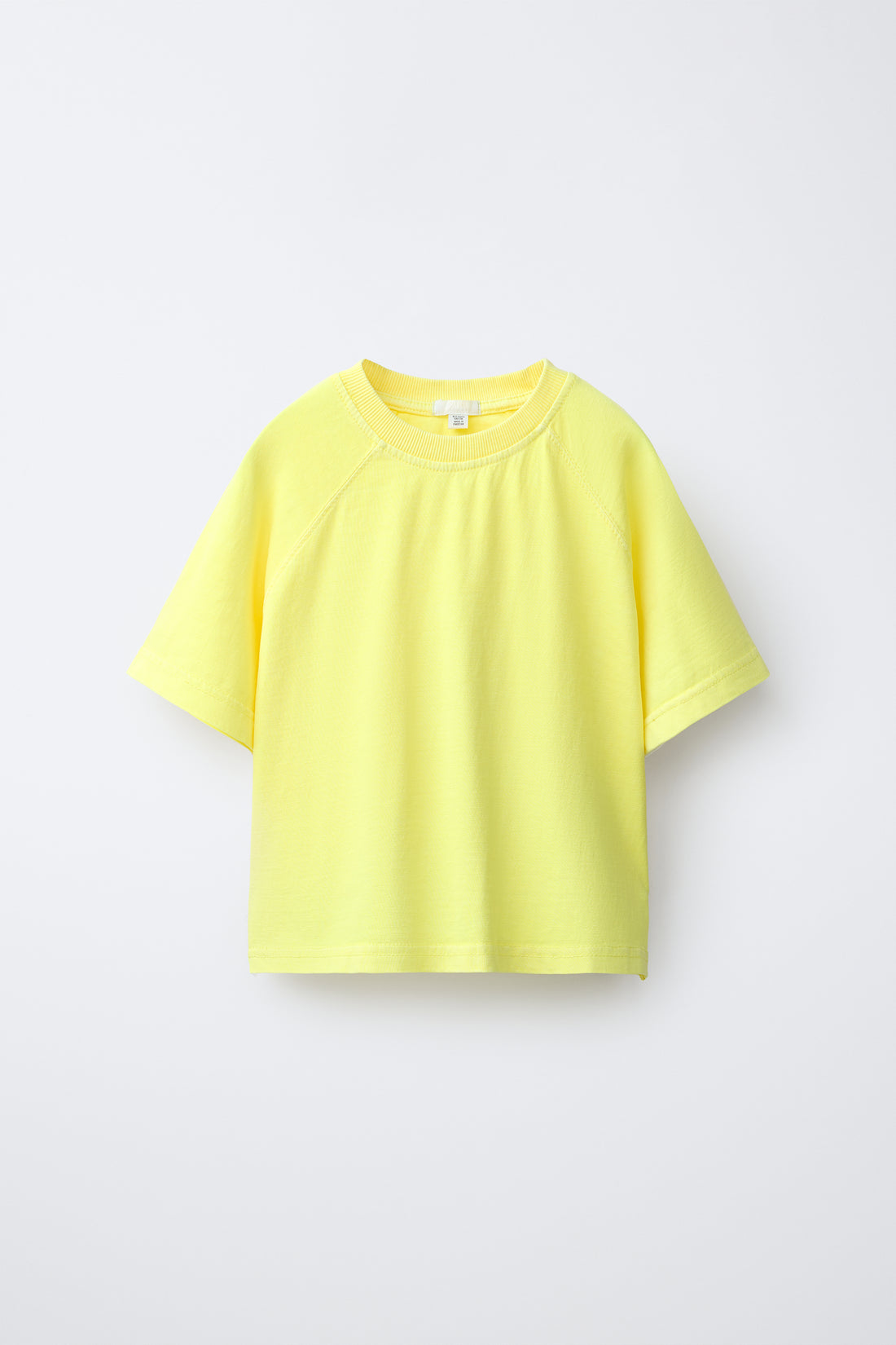 ENSEMBLE JOGGING T-SHIRT ET BERMUDA UNI