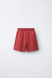 Rouge moyen
