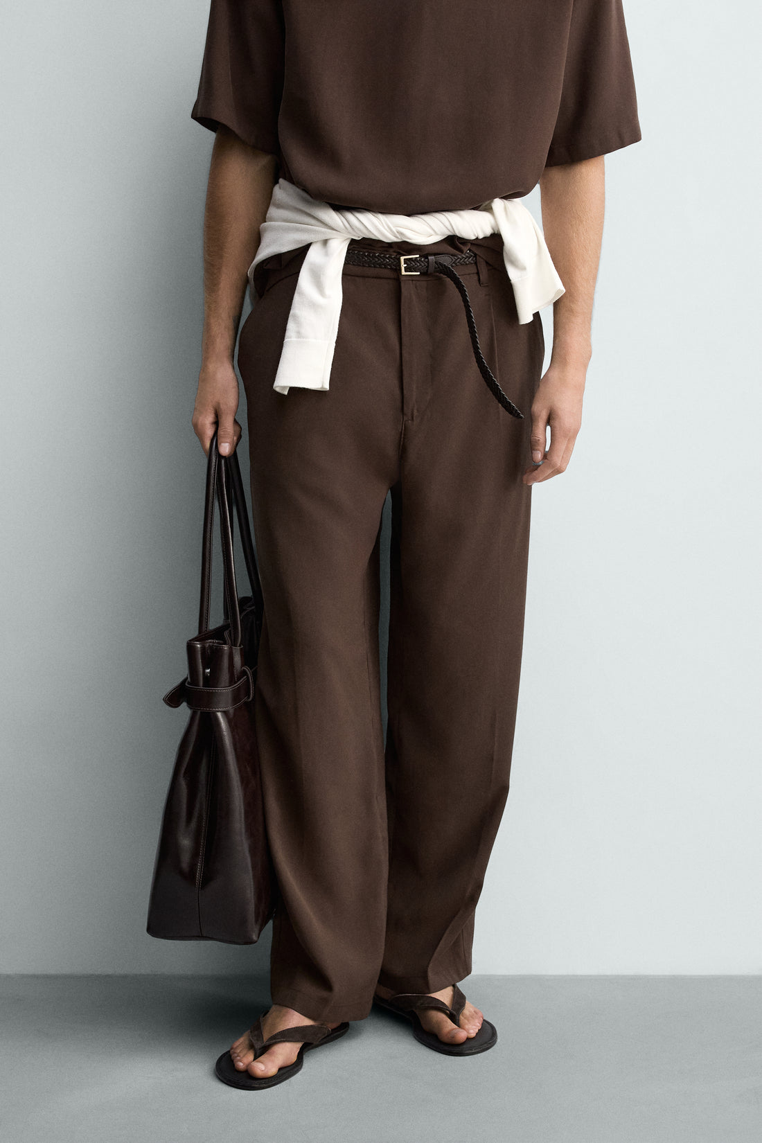 PANTALON FLUIDE COUPE DÉCONTRACTÉE À PLIS