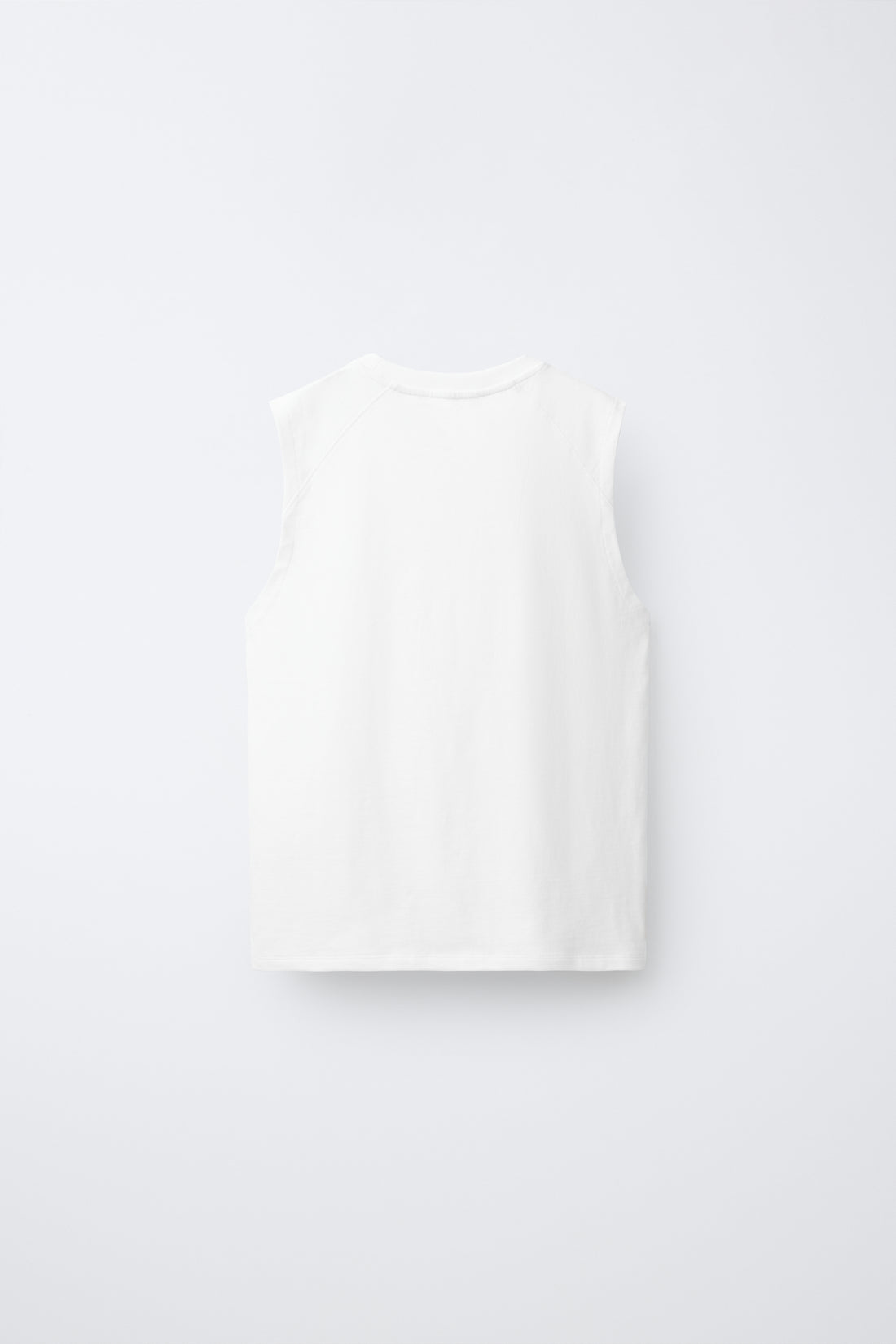 T-SHIRT SANS MANCHES