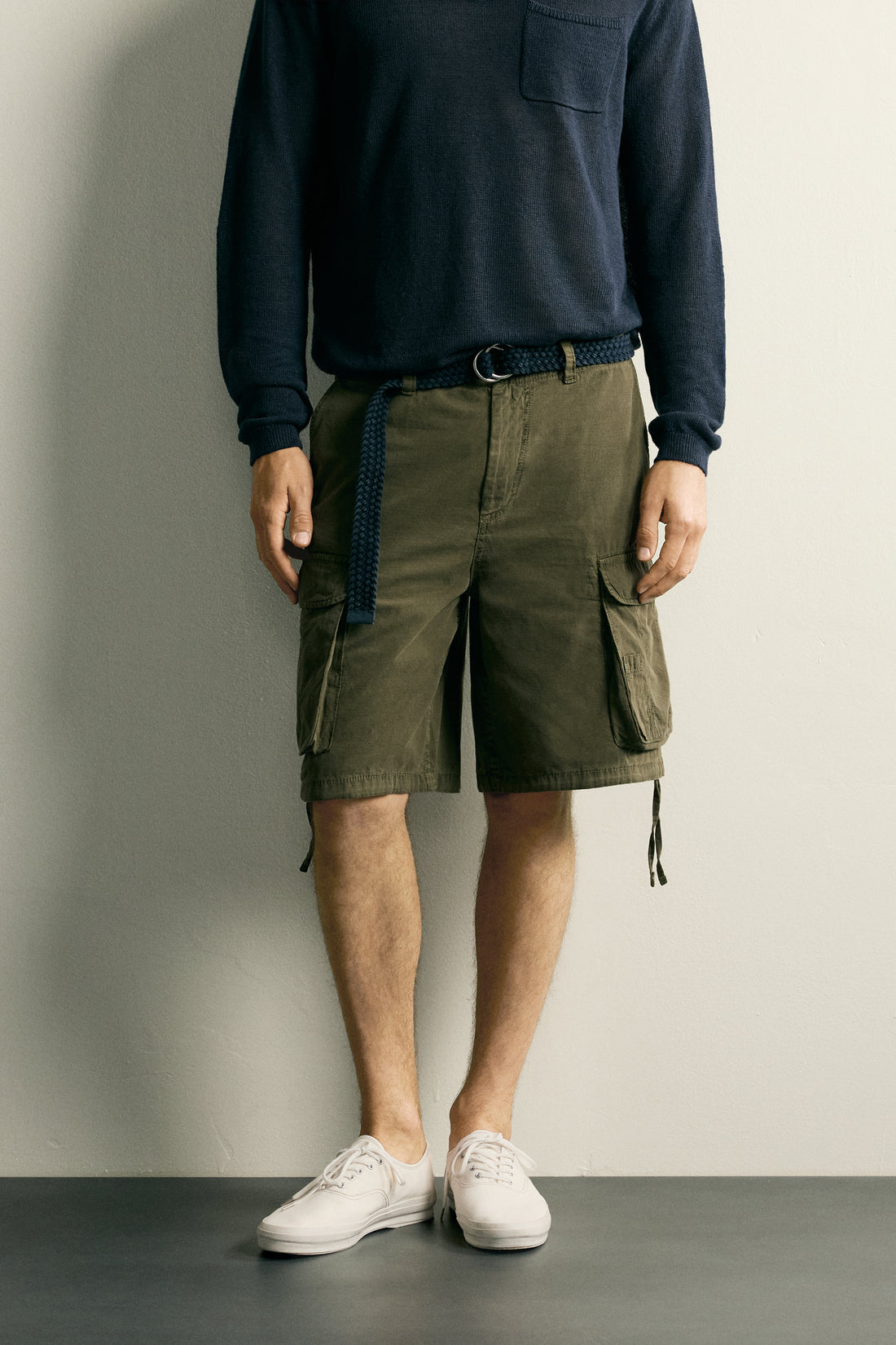 BERMUDA CARGO REGULAR FIT AVEC PASSANTS