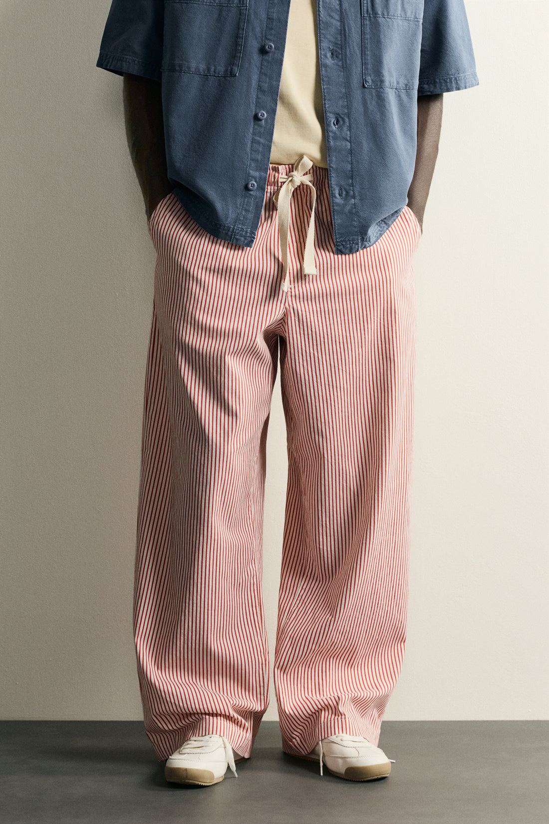 PANTALON BAGGY À RAYURES
