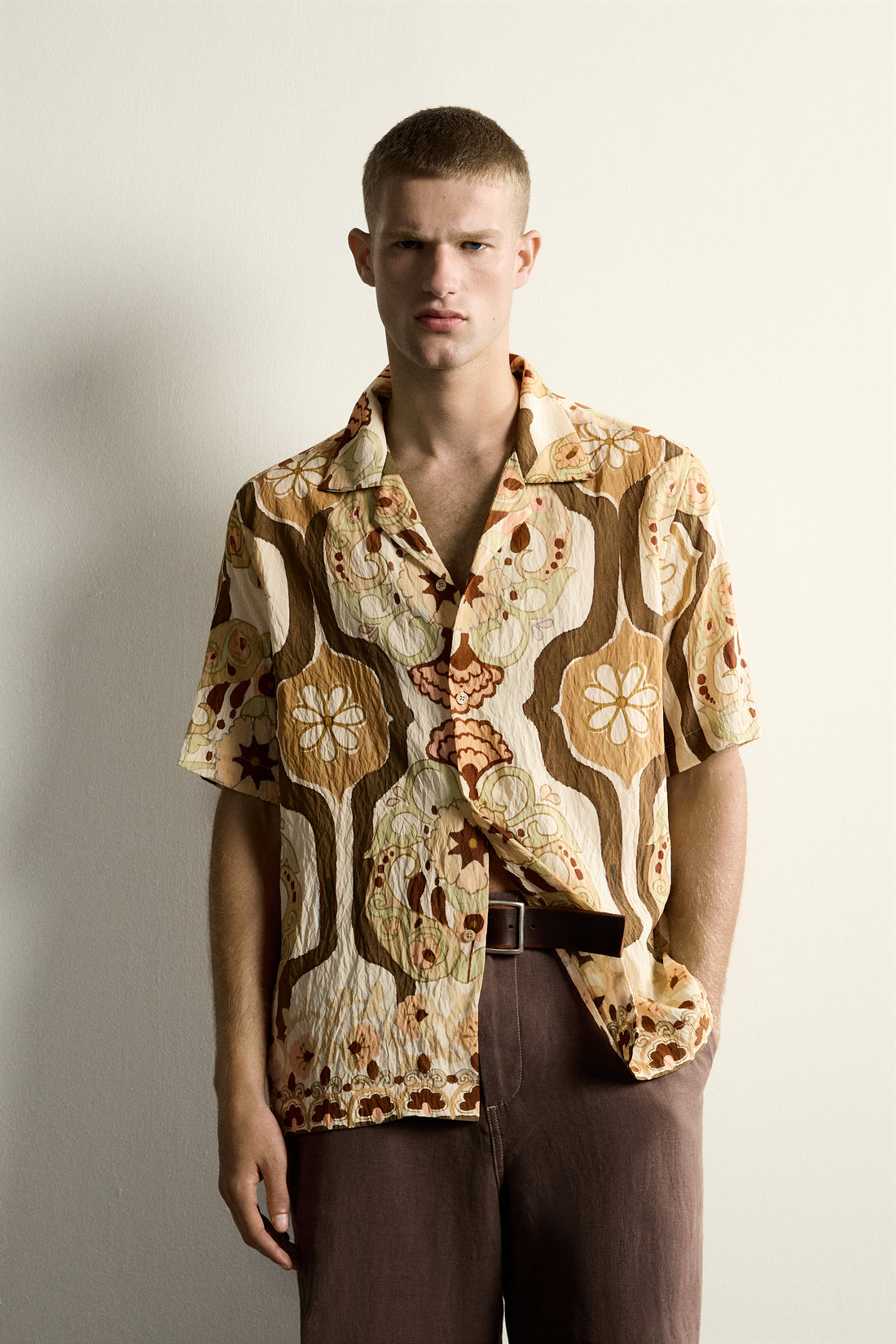 CHEMISE FLUIDE À IMPRIMÉ ABSTRAIT