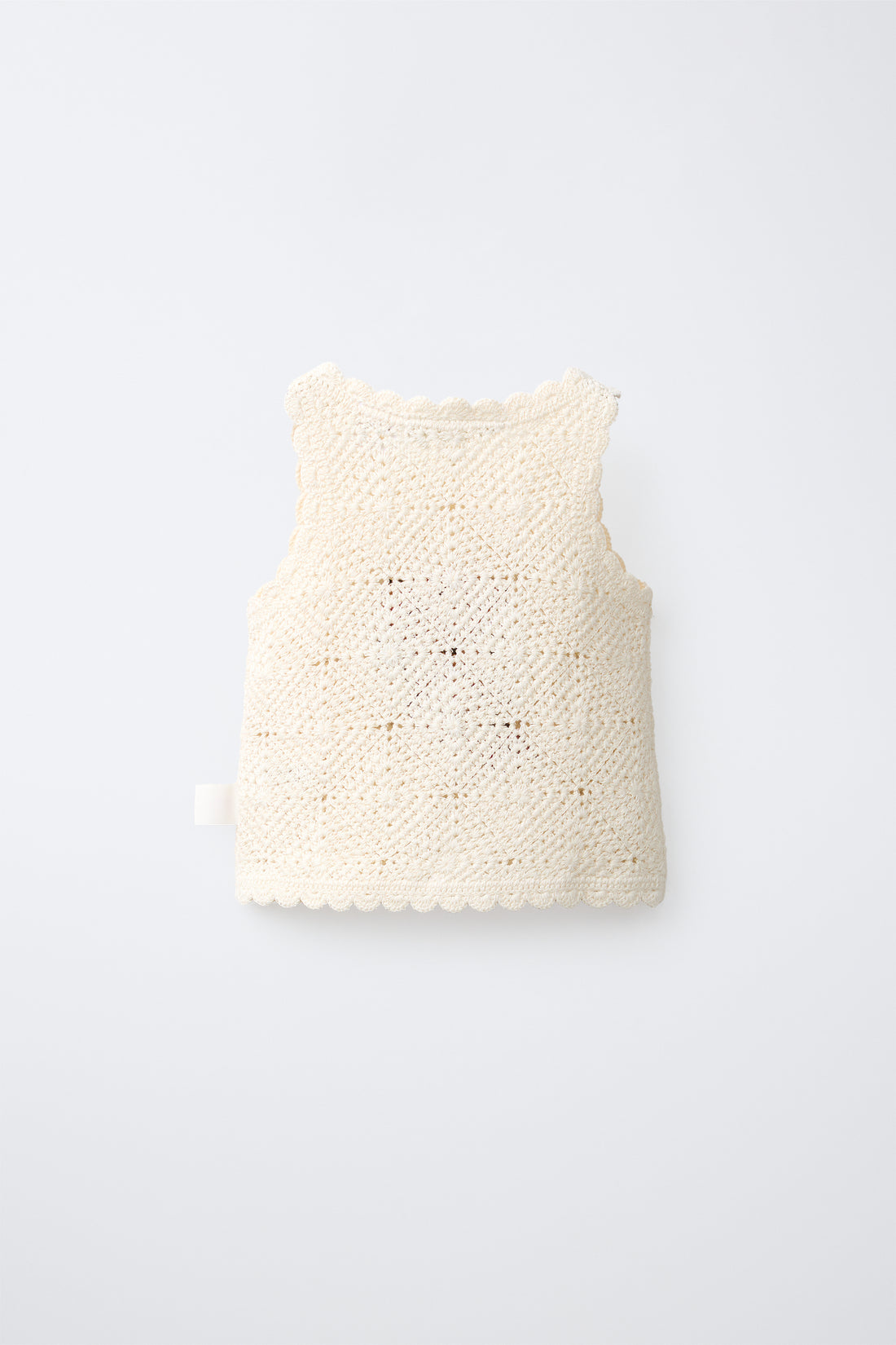 TOP EN MAILLE CROCHET HELLO KITTY © SANRIO