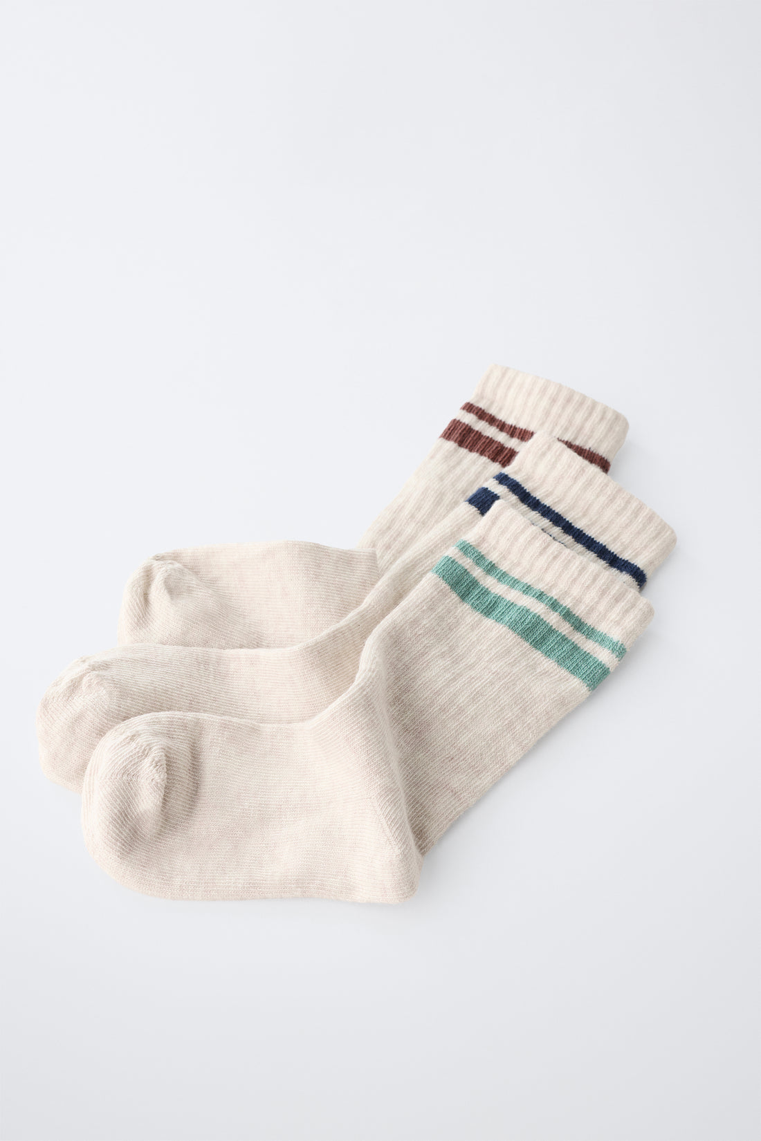 LOT DE TROIS PAIRES DE CHAUSSETTES HAUTES À RAYURES SPORTIVES