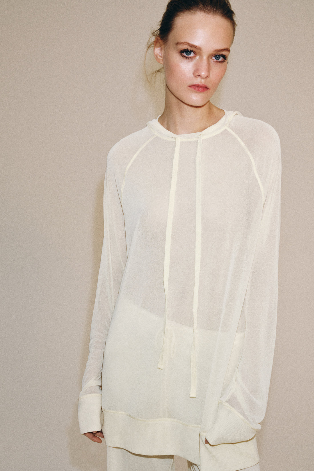 SWEAT FLUIDE SEMI-TRANSPARENT