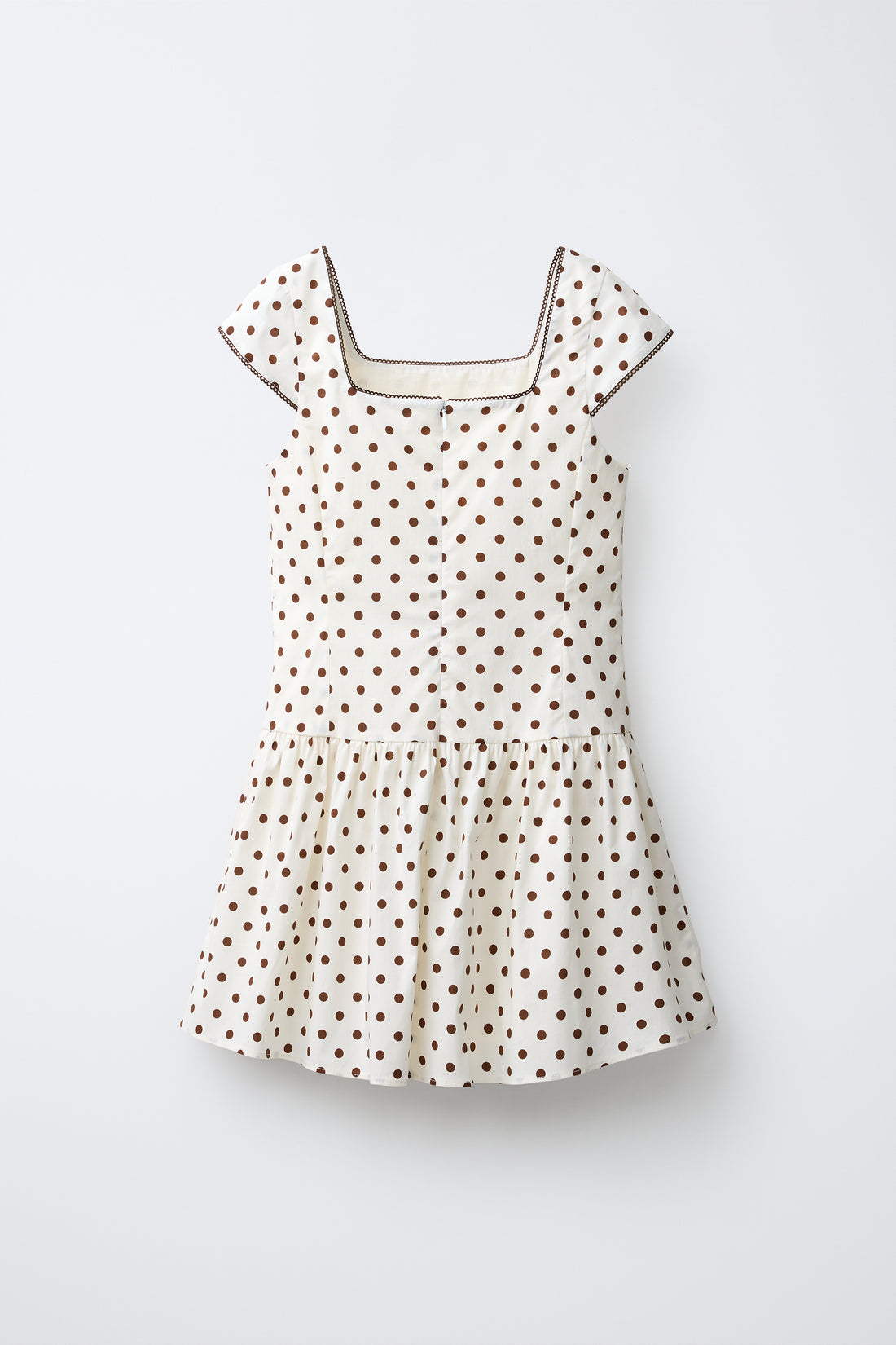 ROBE À POIS
