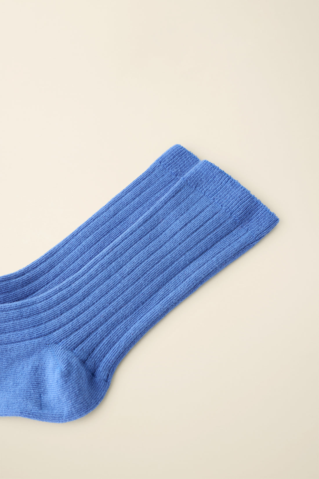 CHAUSSETTES LONGUES CÔTELÉES CARAMEL LONDON X ZARA