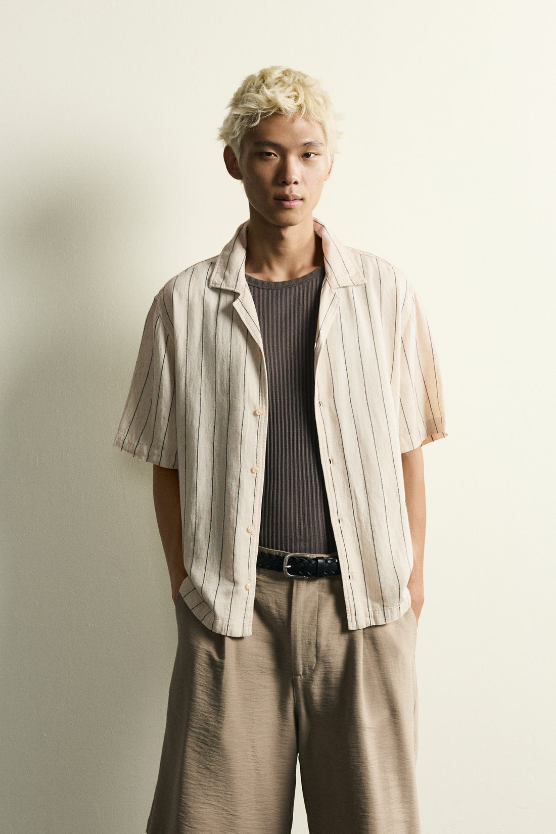 CHEMISE RELAXED FIT À RAYURES ET BRODERIES
