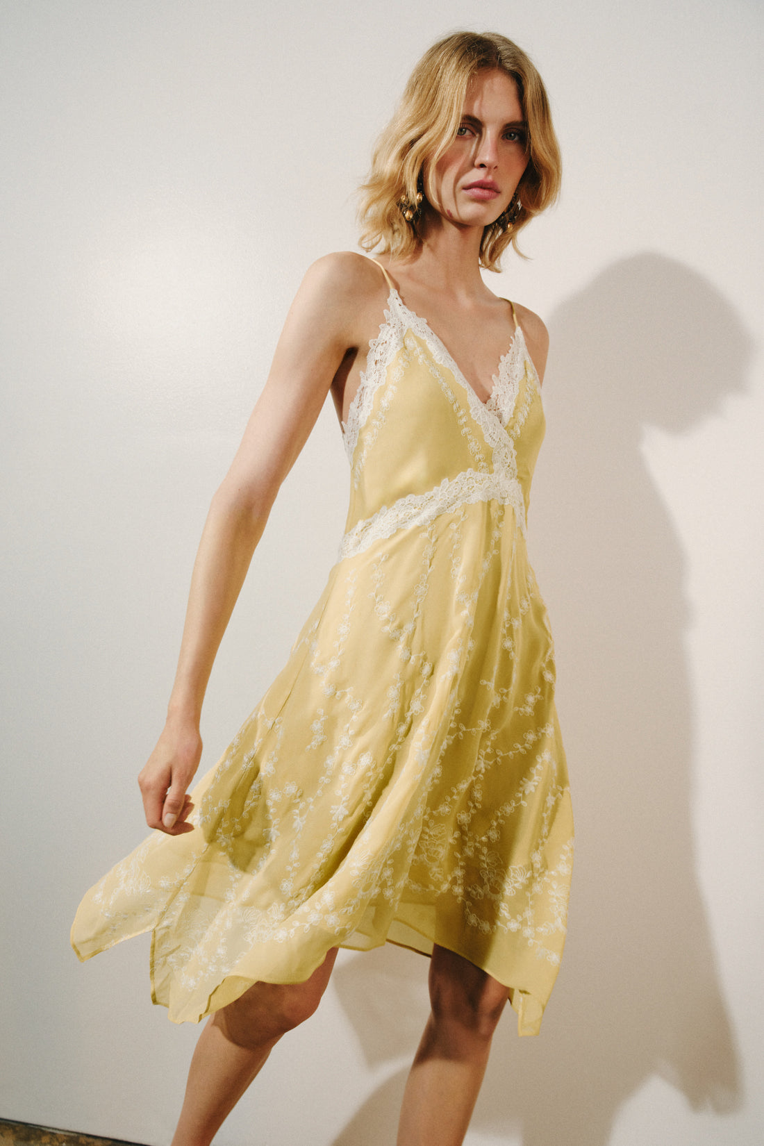 ROBE COURTE BRODÉE ZW COLLECTION