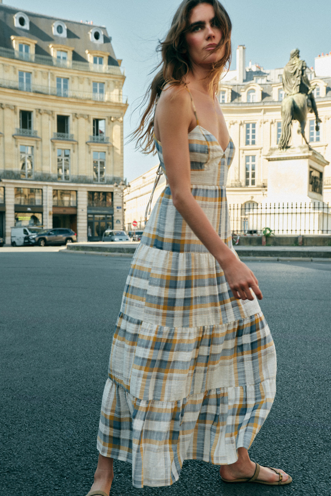 ROBE LONGUE À CARREAUX