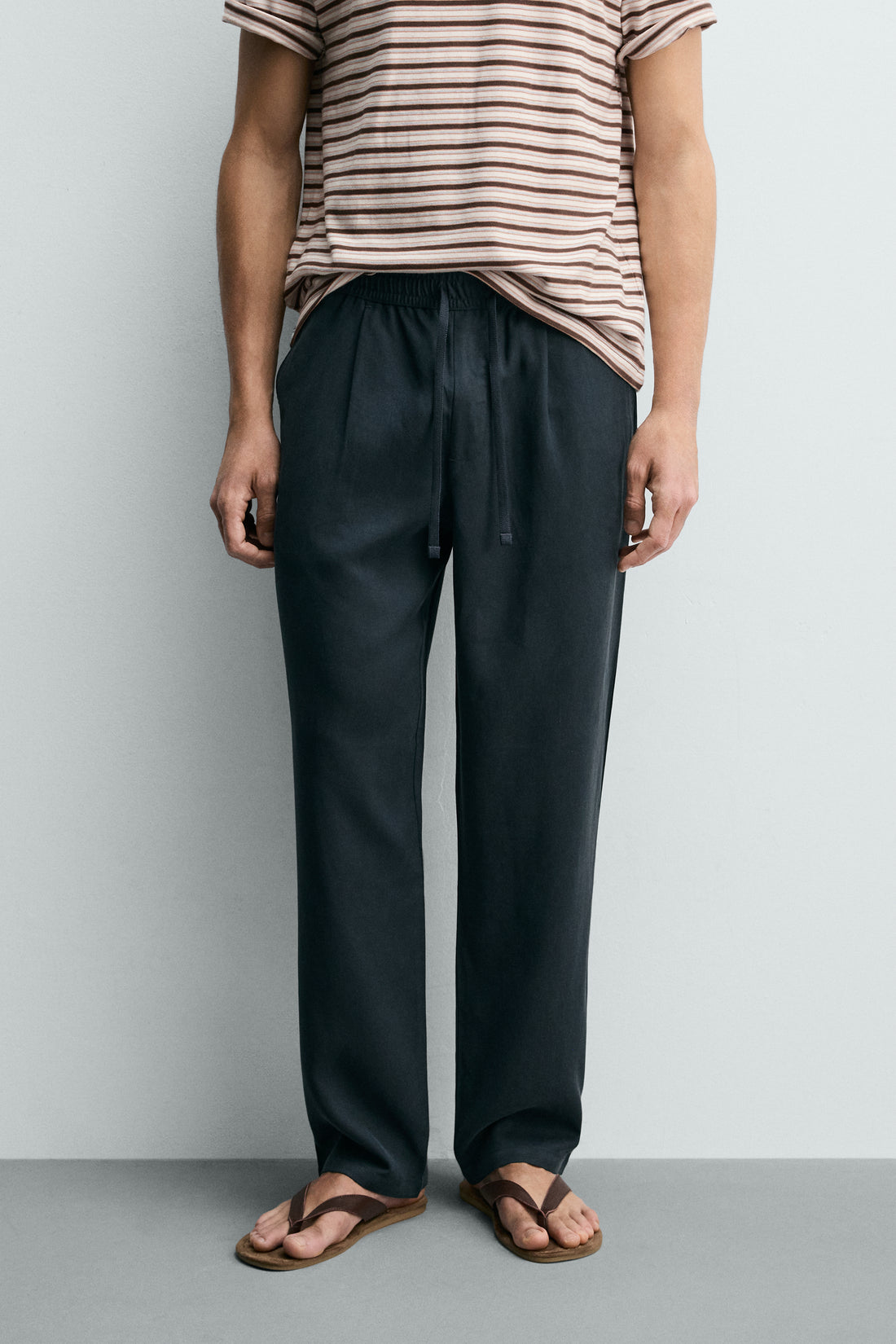PANTALON COUPE DÉCONTRACTÉE 100% LYOCELL